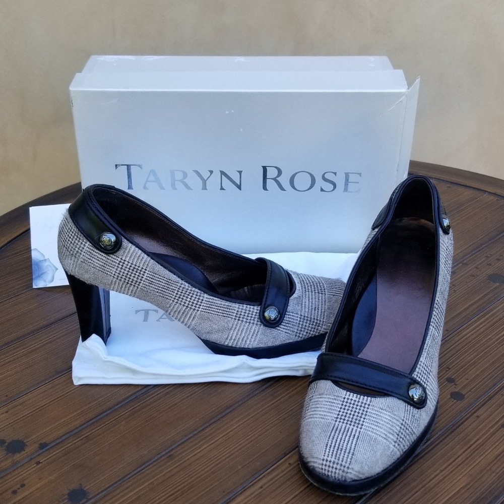 Taryn Rose plaid ponyhair heels sz 8.5